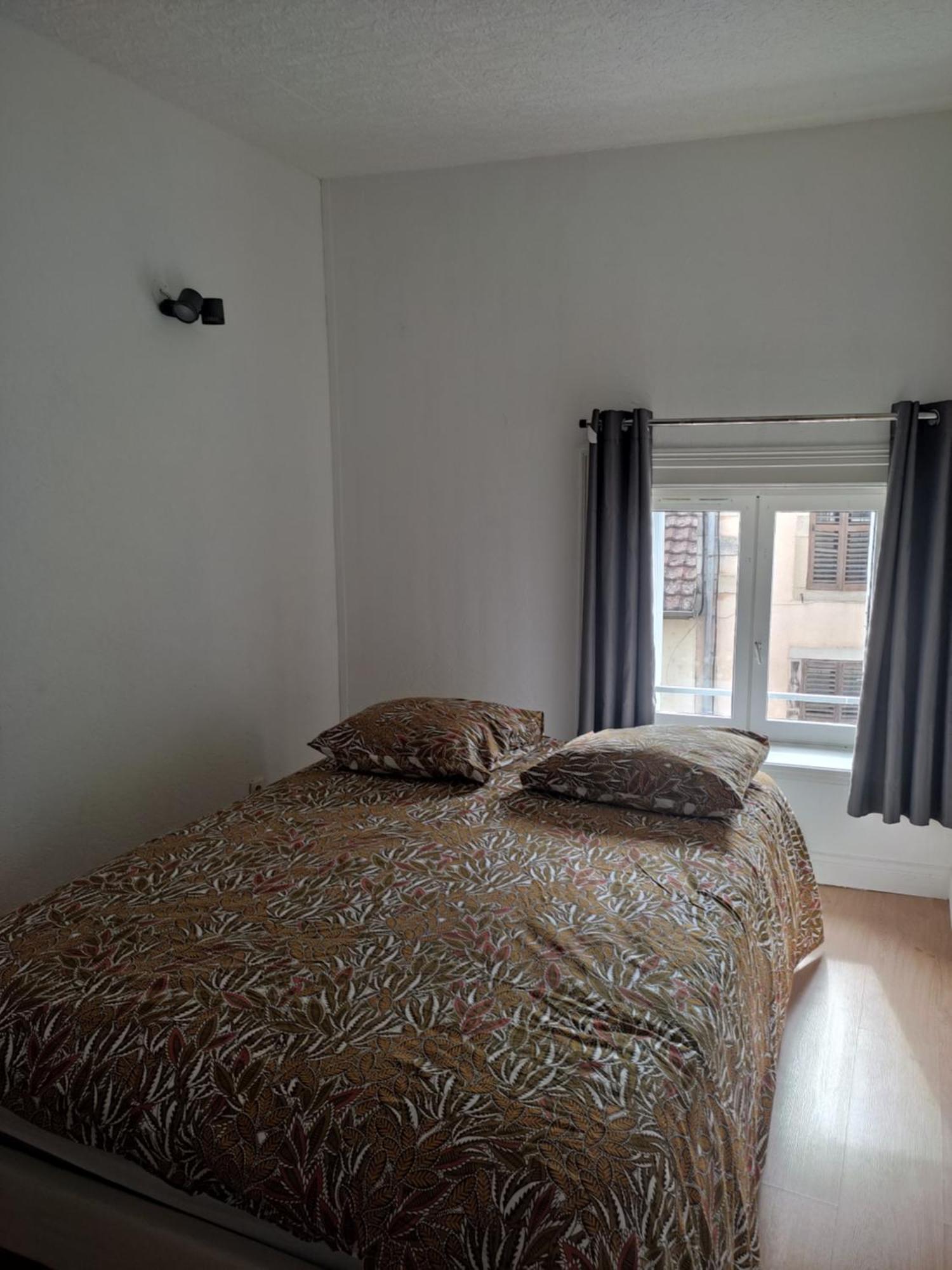 Sezane Apartment แบ็ง-เลส์-แบ็งส์ ภายนอก รูปภาพ